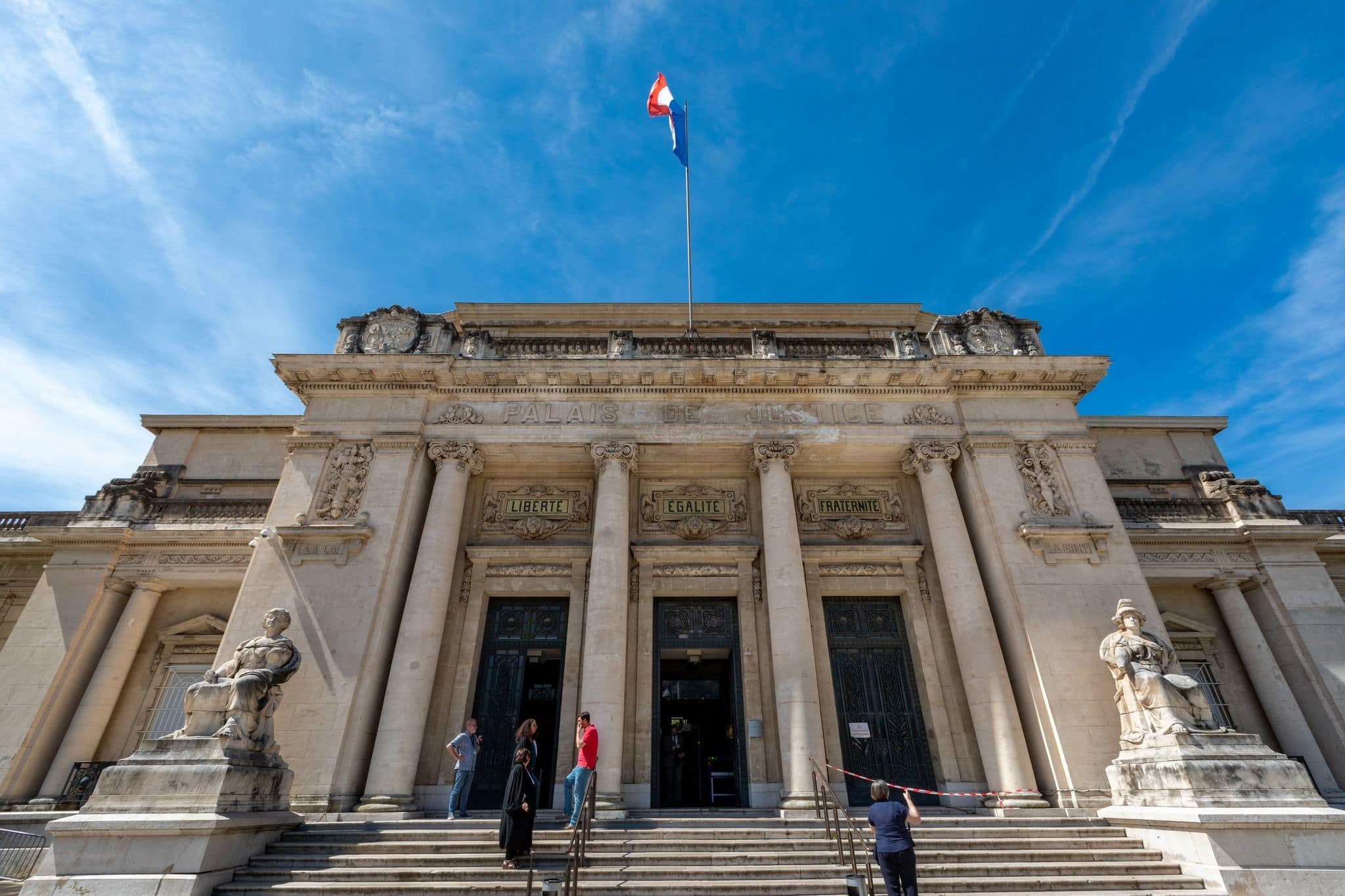 Violences à caractère raciste à La Seyne : un homme condamné pour agression sur une personne âgée